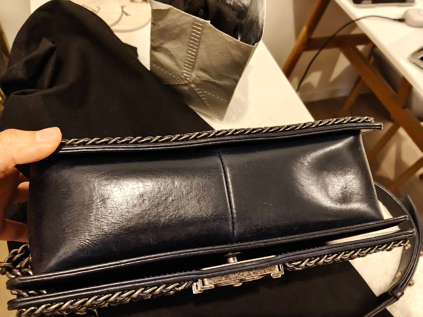 Chanel - Boy - Leather - Black - (medium)