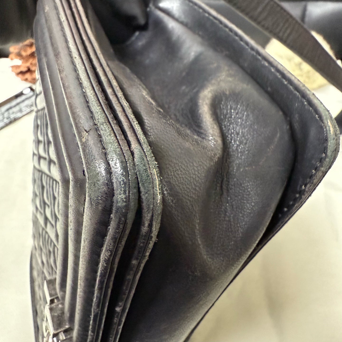 Chanel - Boy - Leather - Black - (medium)