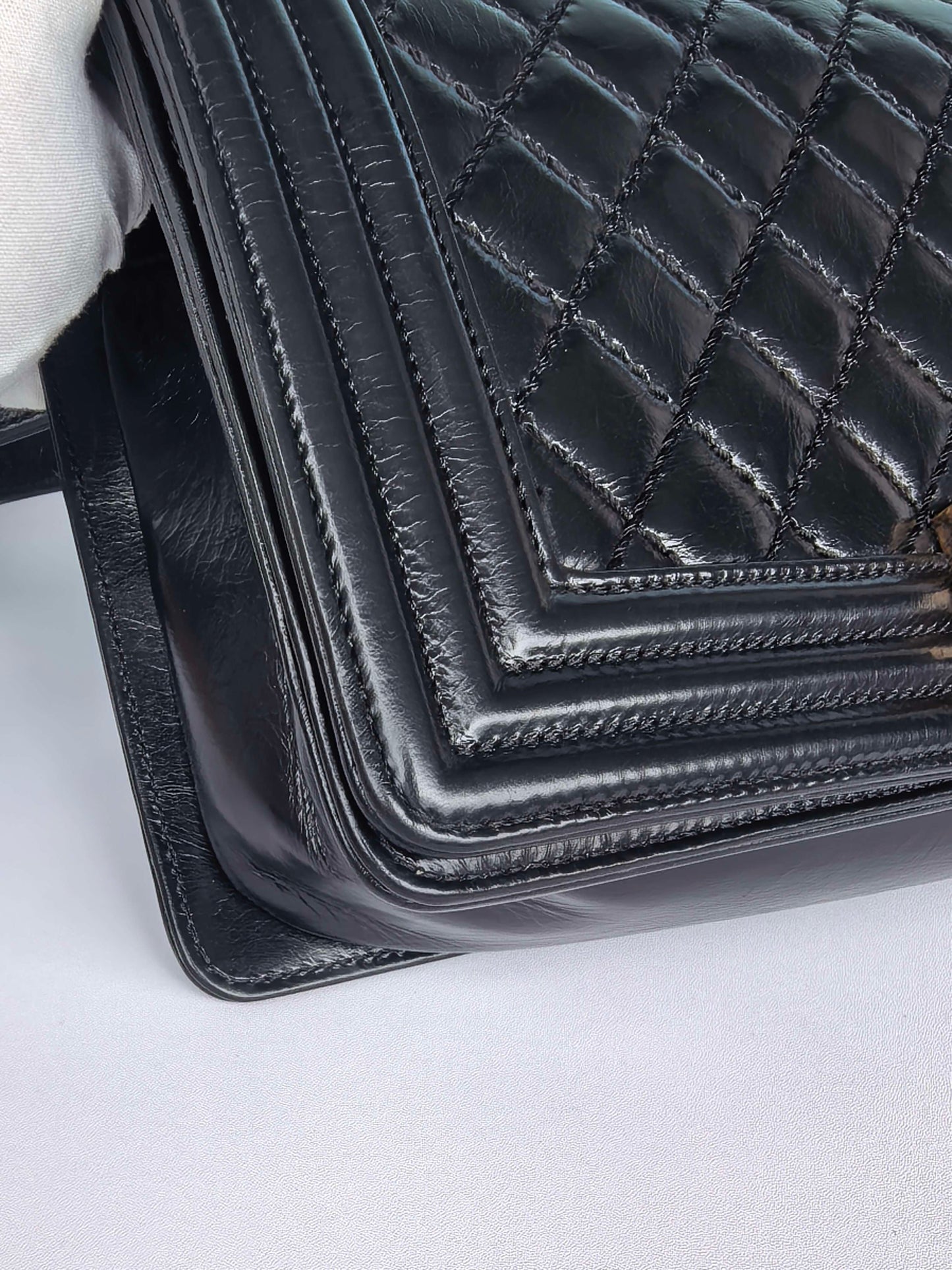 Chanel - Boy - Leather - Black - (medium)