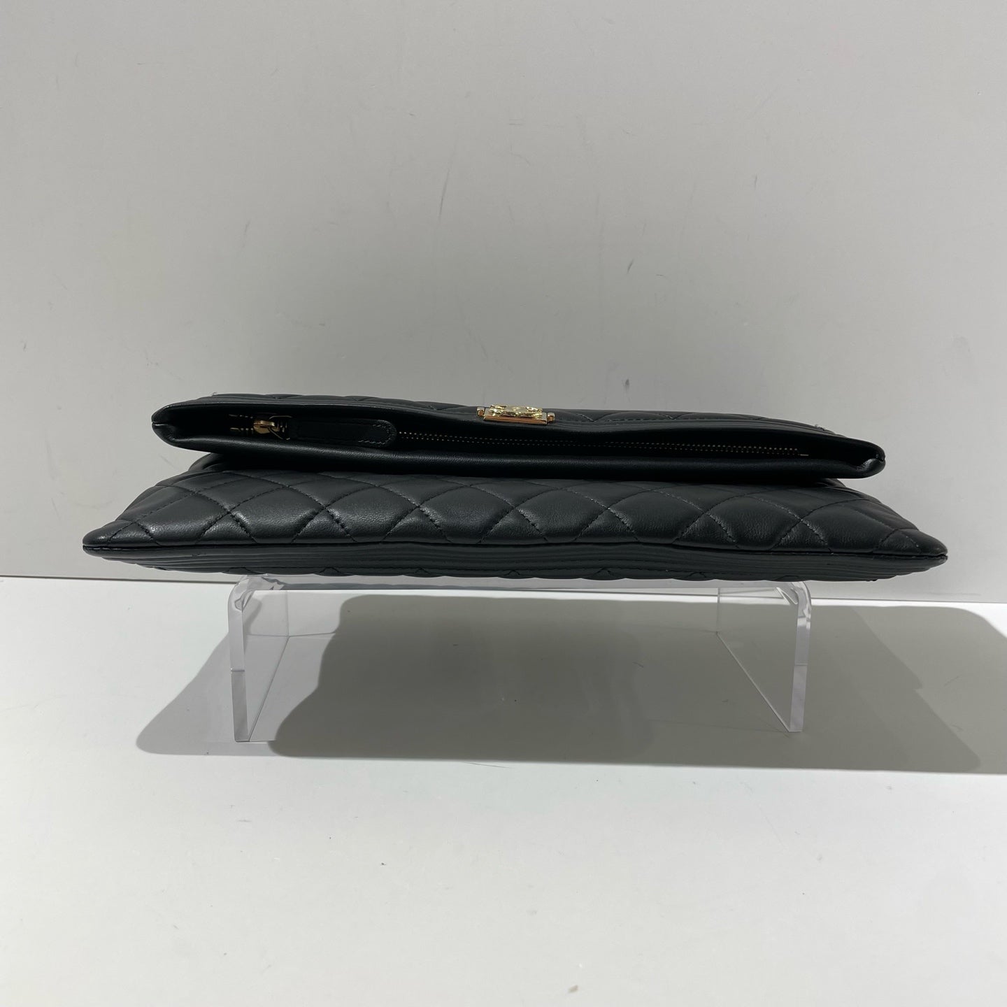Chanel - Boy - Leather - Black - (Medium)