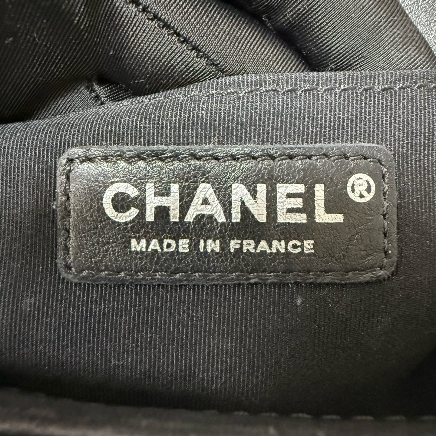 Chanel - Boy - Leather - Black - (medium)