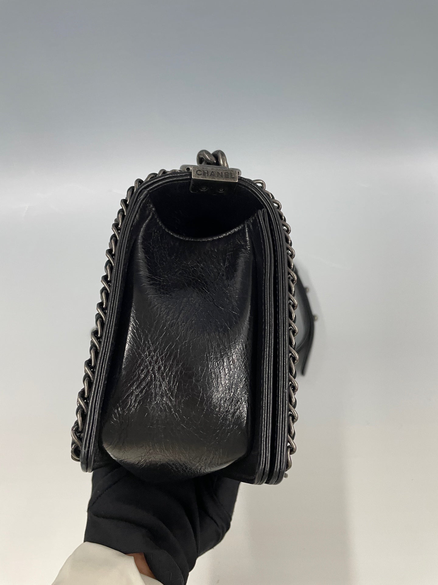 Chanel - Boy - Leather - Black - (Medium)