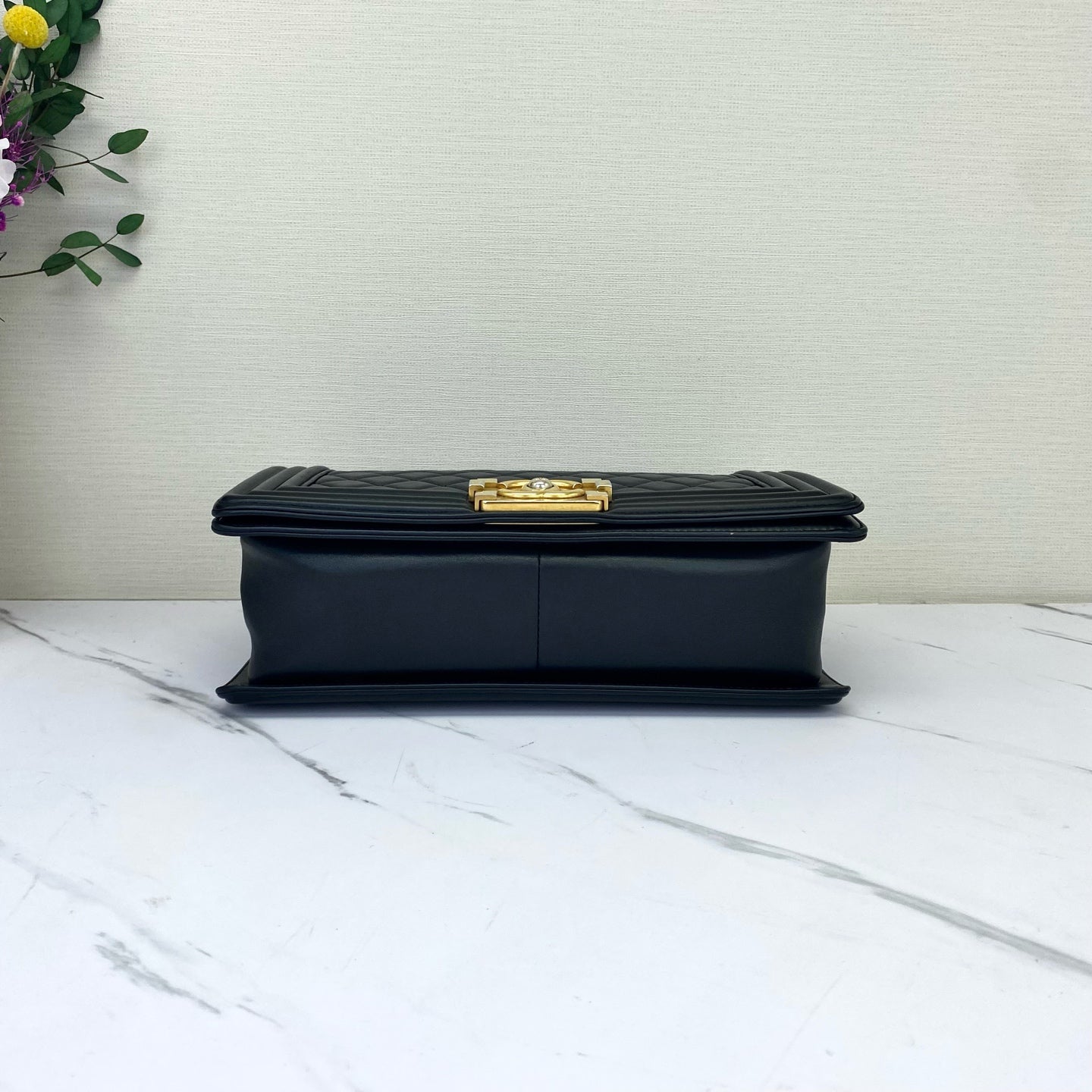 Chanel - Boy - Leather - Black - (medium)