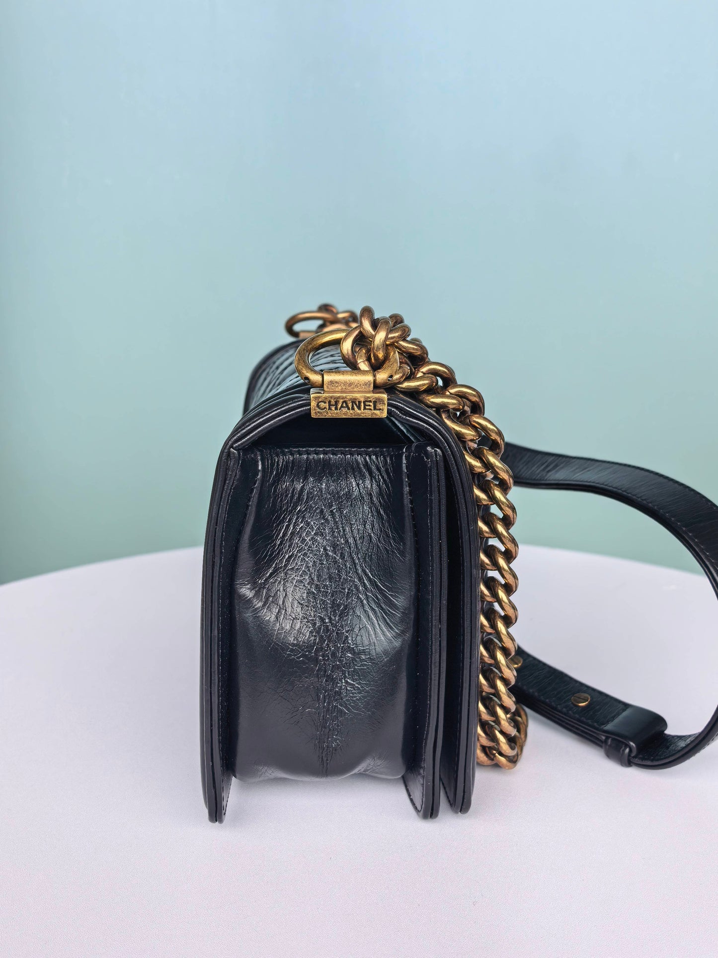 Chanel - Boy - Leather - Black - (medium)