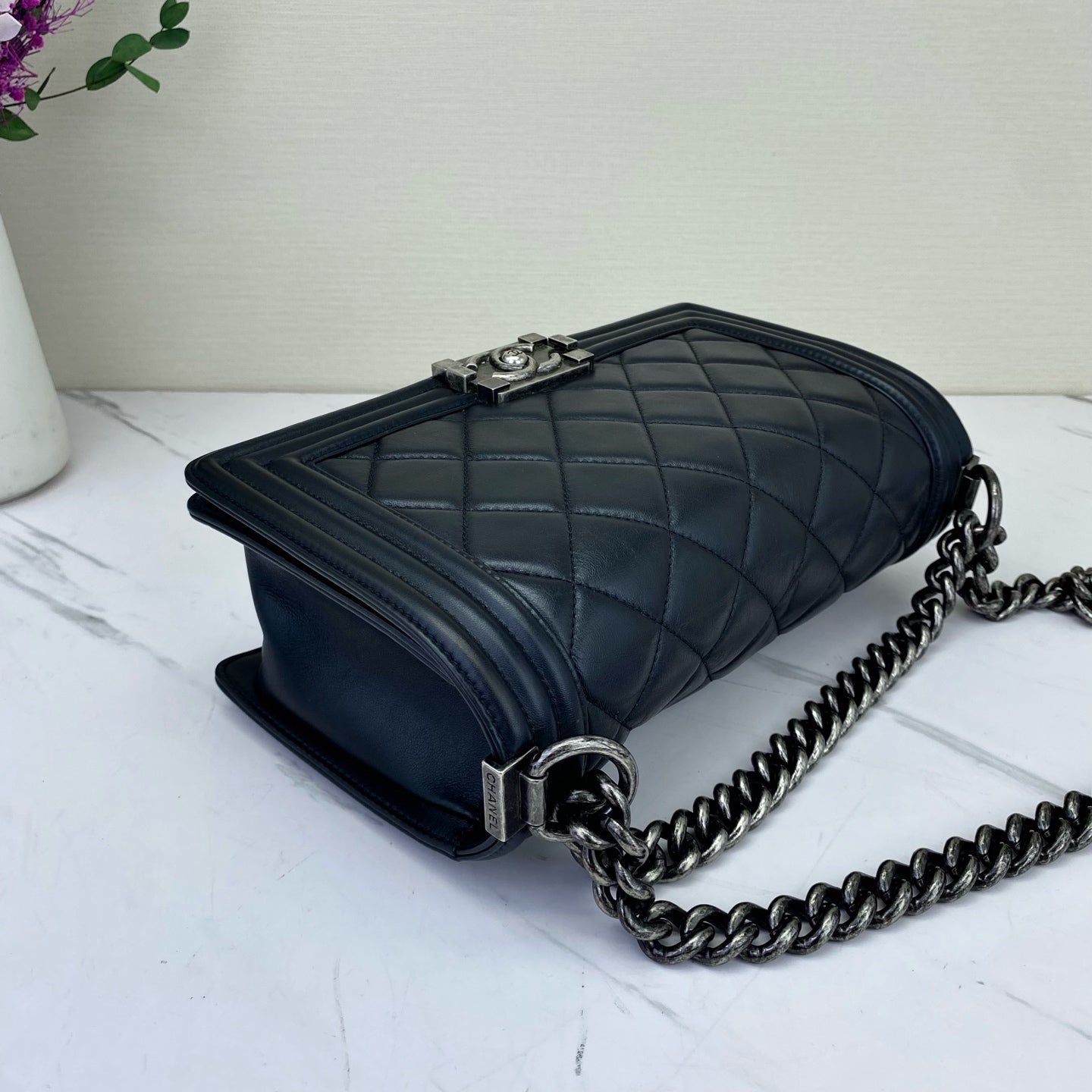 Chanel - Boy - Leather - Black - (medium)