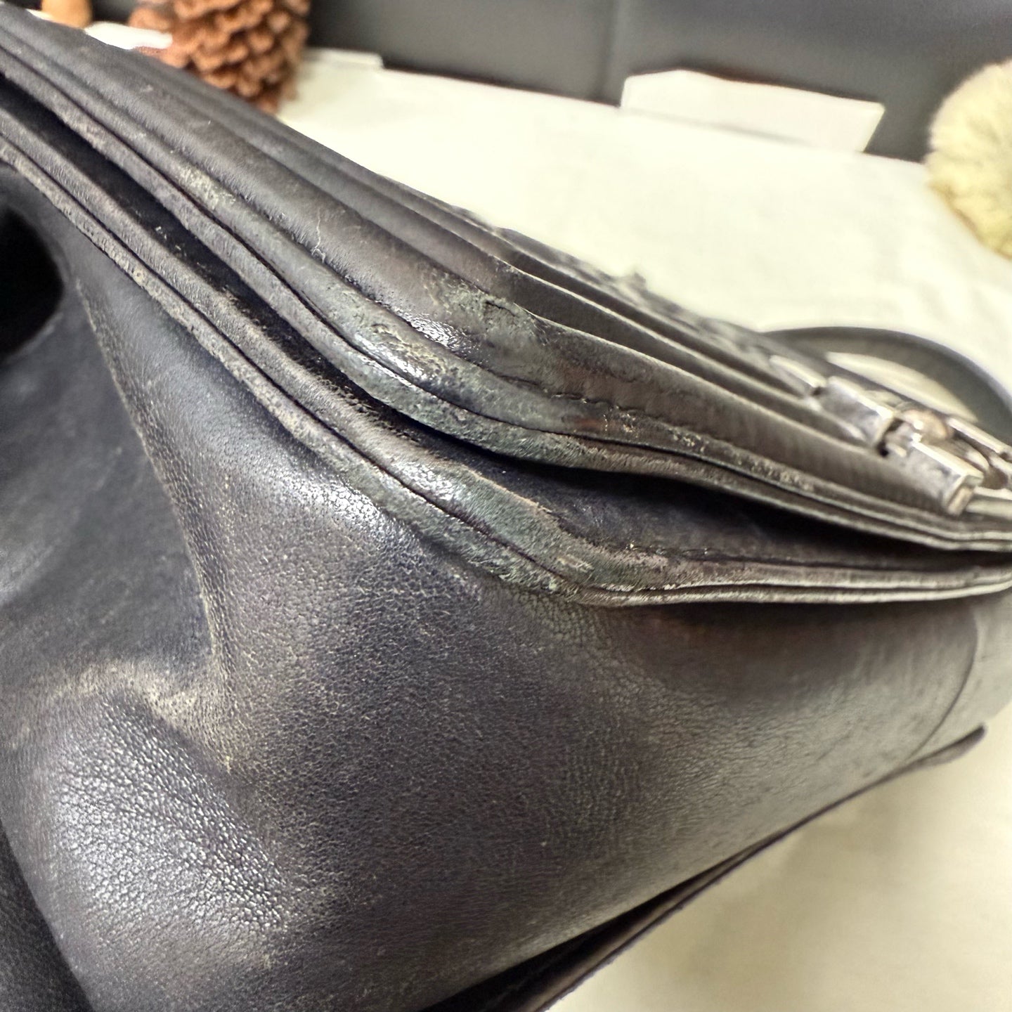 Chanel - Boy - Leather - Black - (medium)