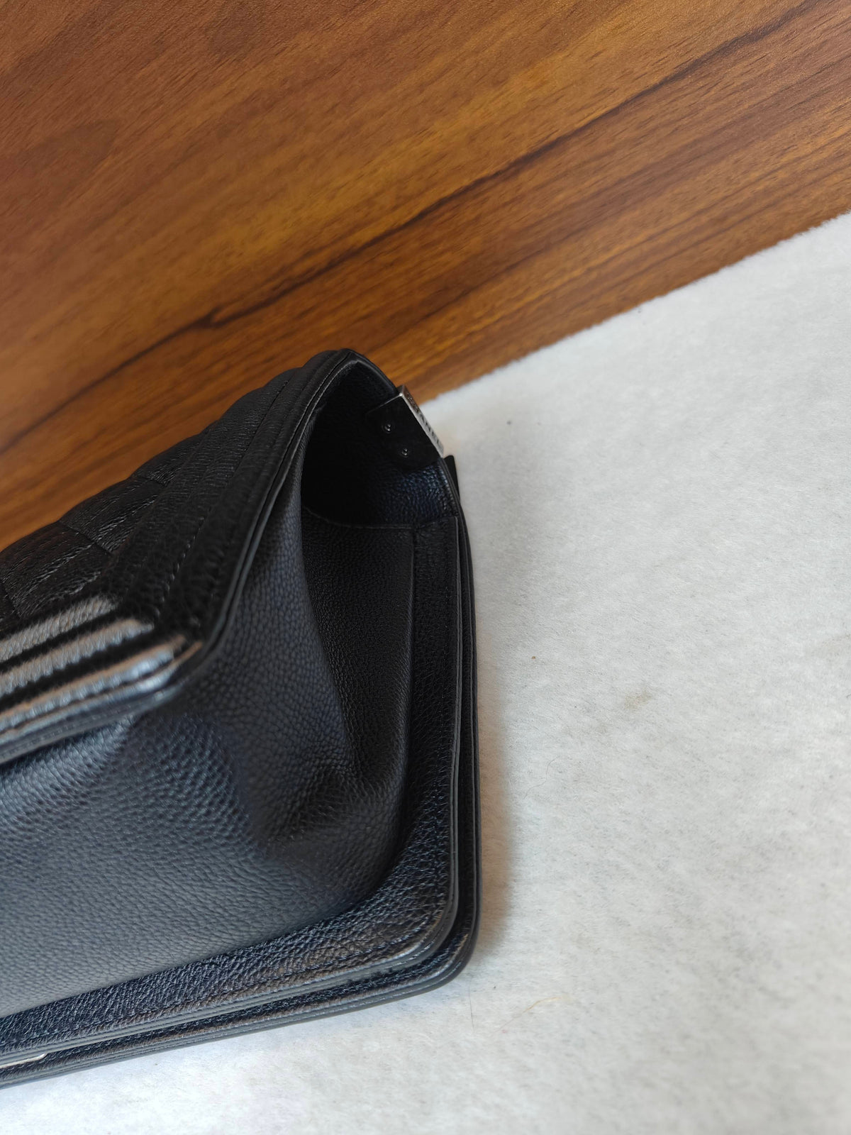 Chanel - Boy - Leather - Black - (medium)