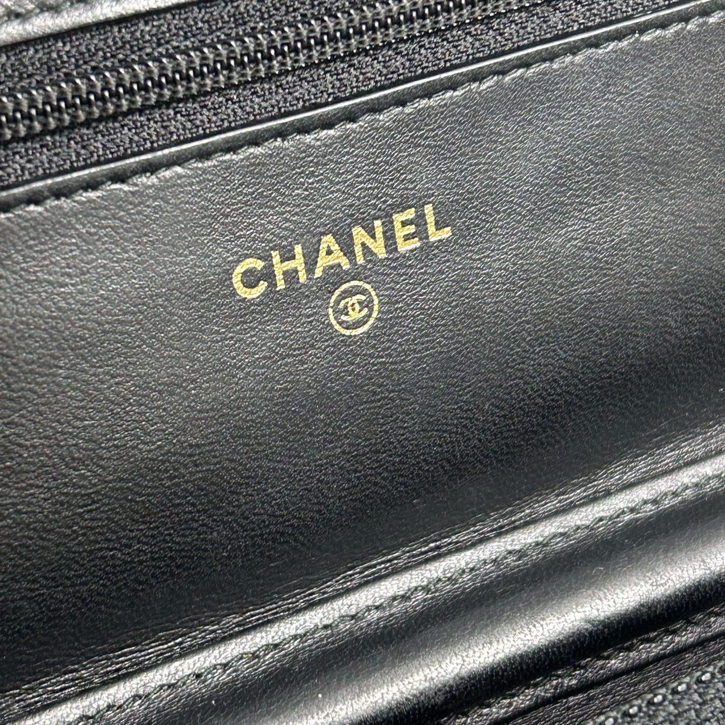 Chanel - Boy - Leather - Black - (mini)