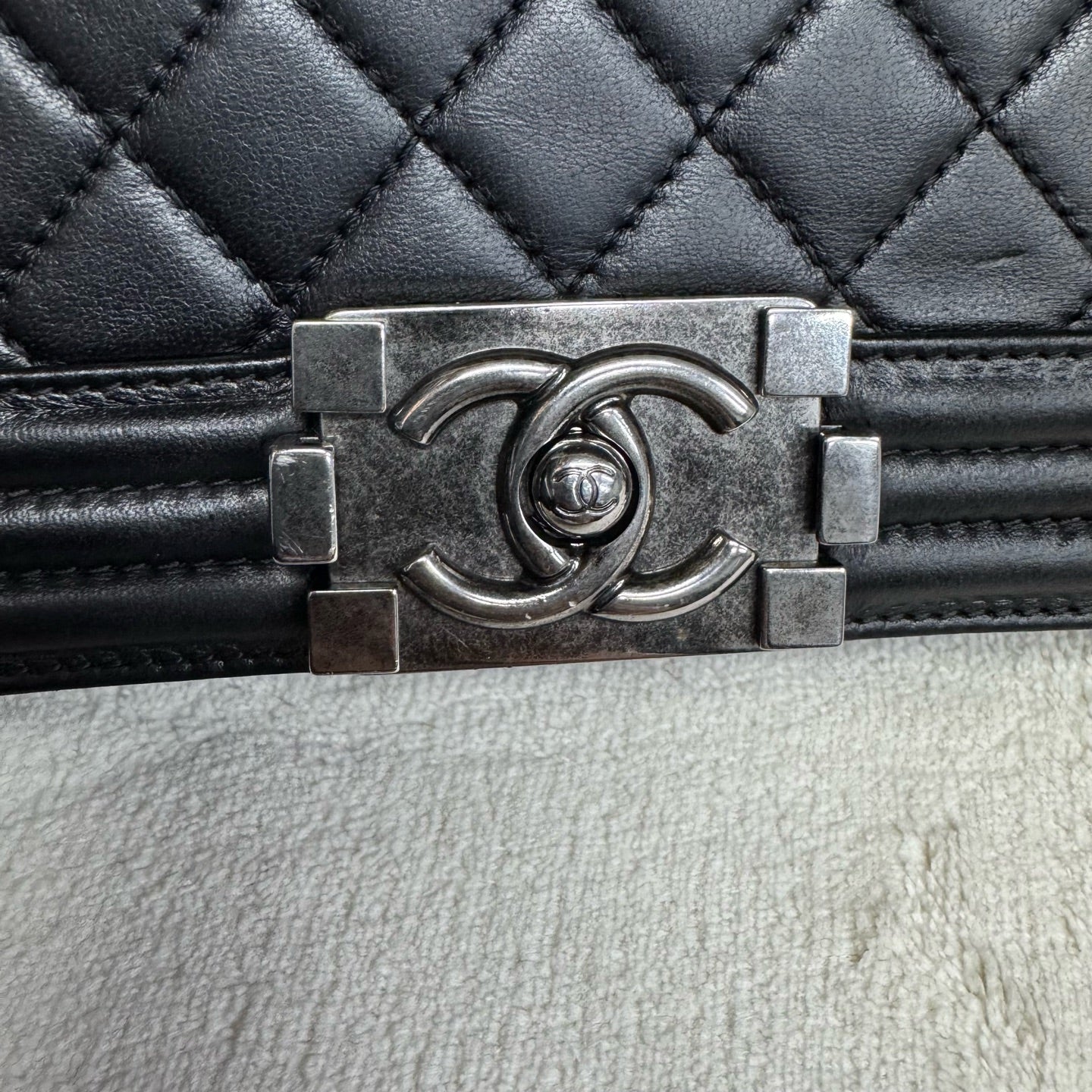 Chanel - Boy - Leather - Black - (small)