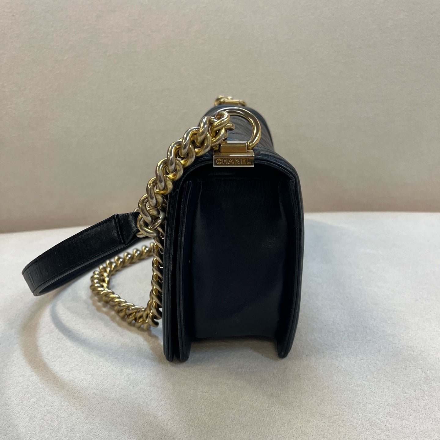 Chanel - Boy - Leather - Blue - (medium)