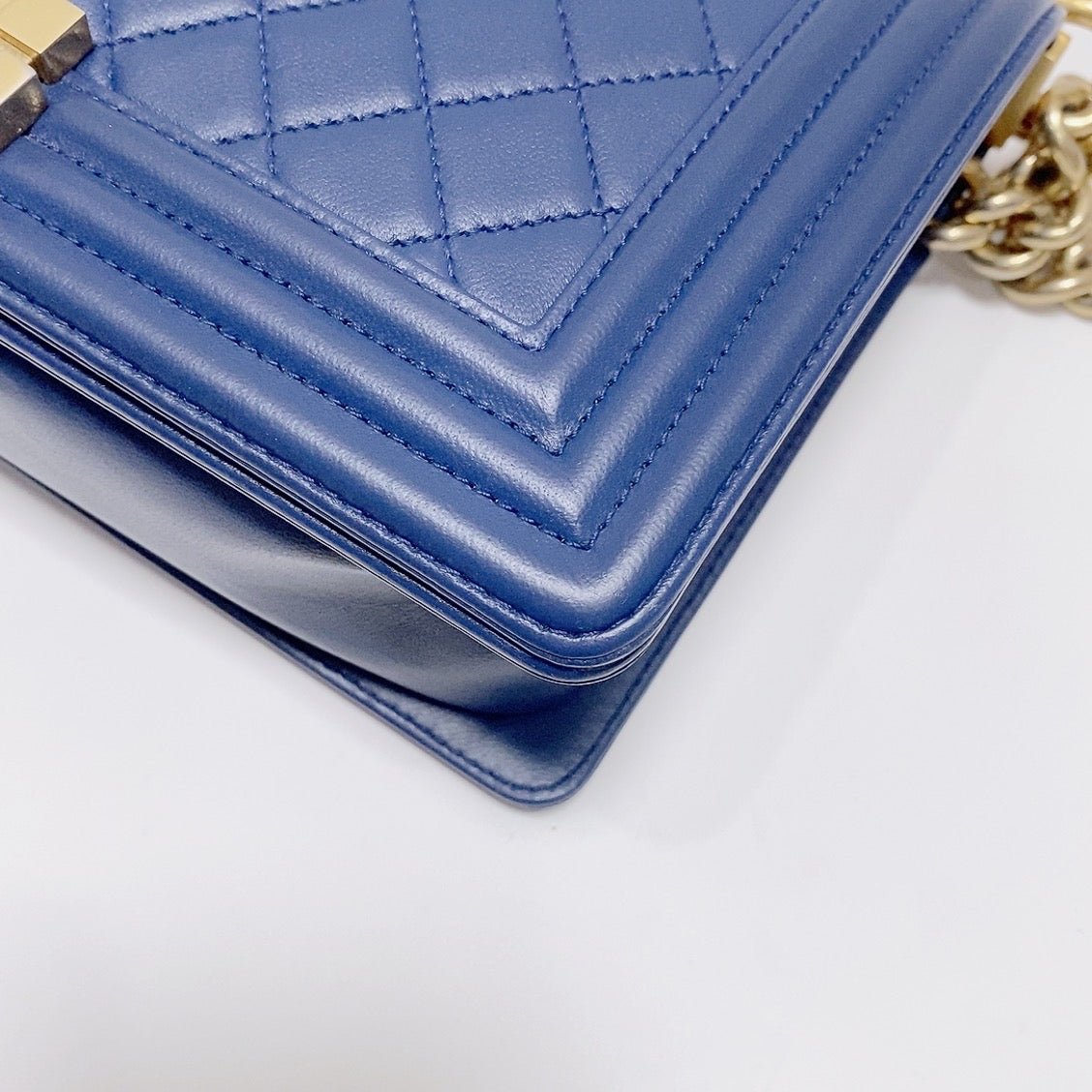 Chanel - Boy - Leather - Blue - (medium)