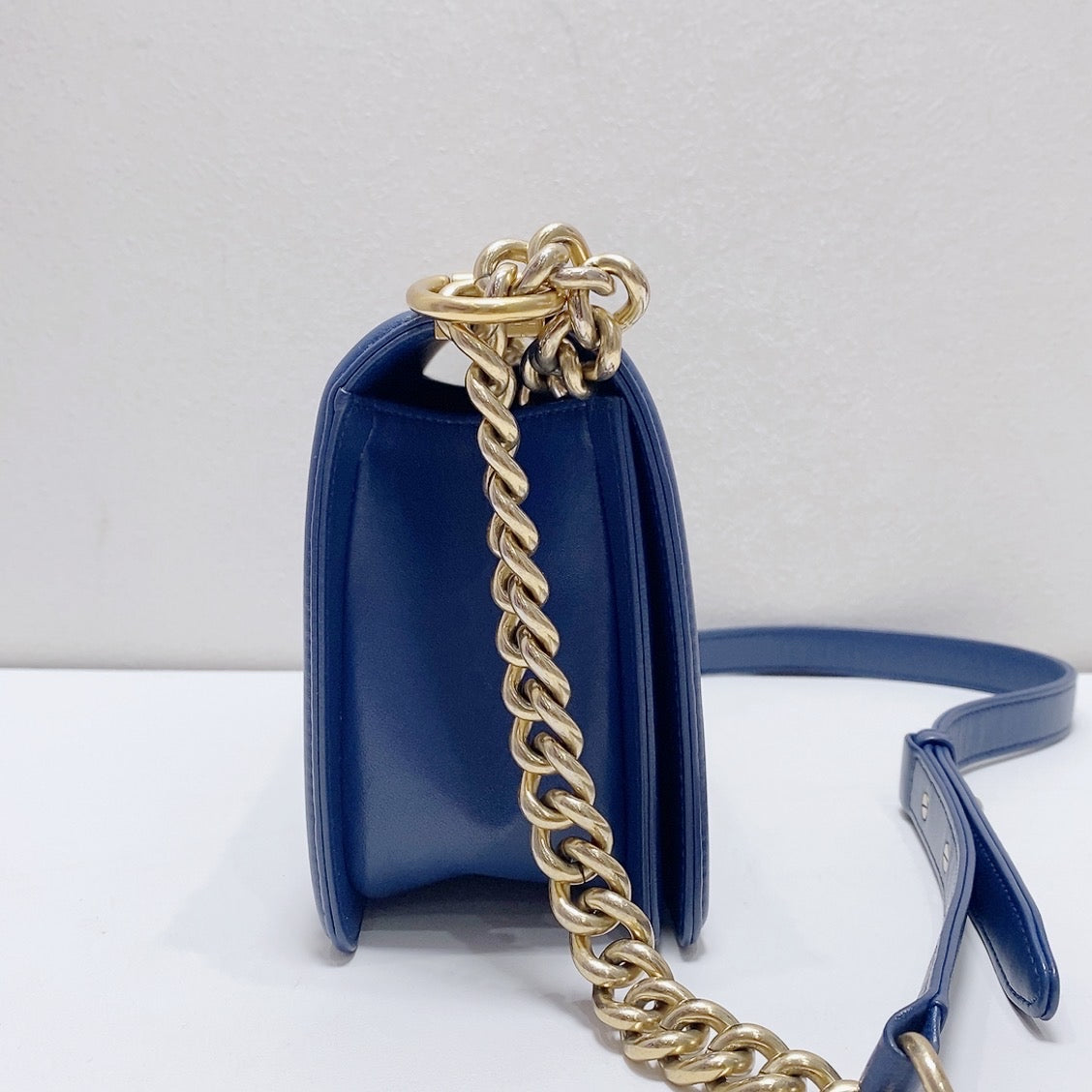Chanel - Boy - Leather - Blue - (medium)