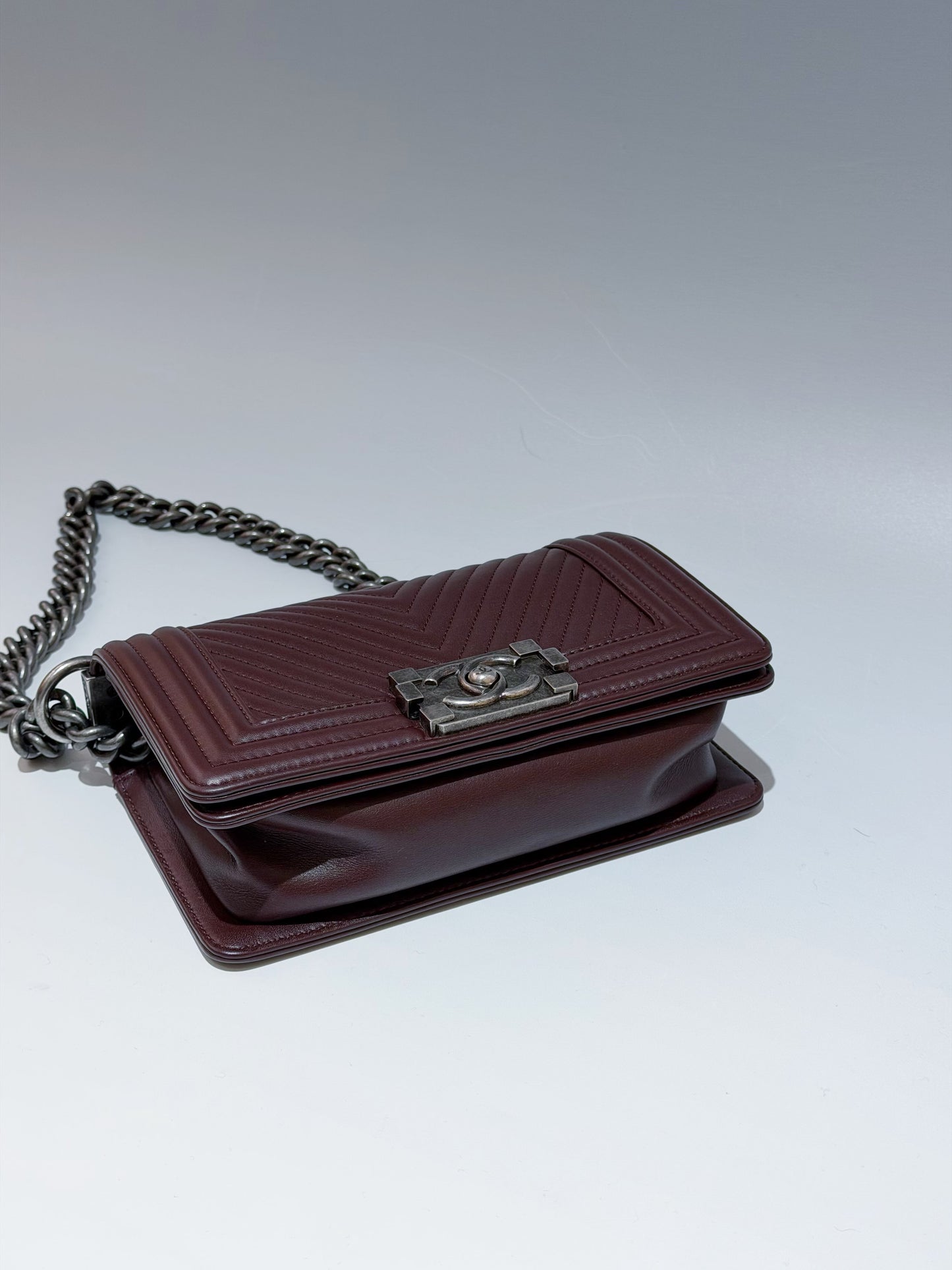 Chanel - Boy - Leather - Burgundy - (mini)