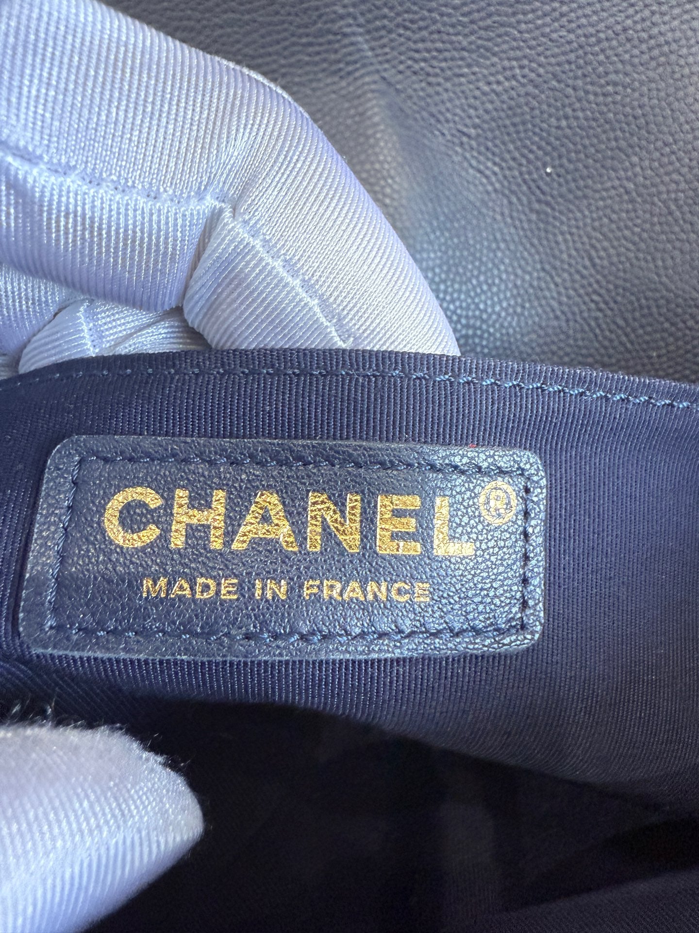 Chanel - Boy - Leather - Navy - (medium)