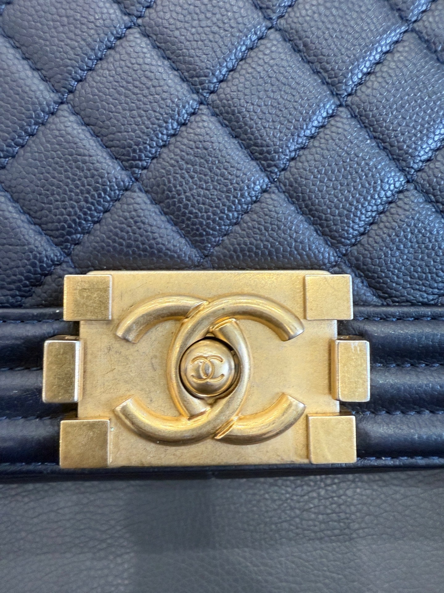 Chanel - Boy - Leather - Navy - (medium)