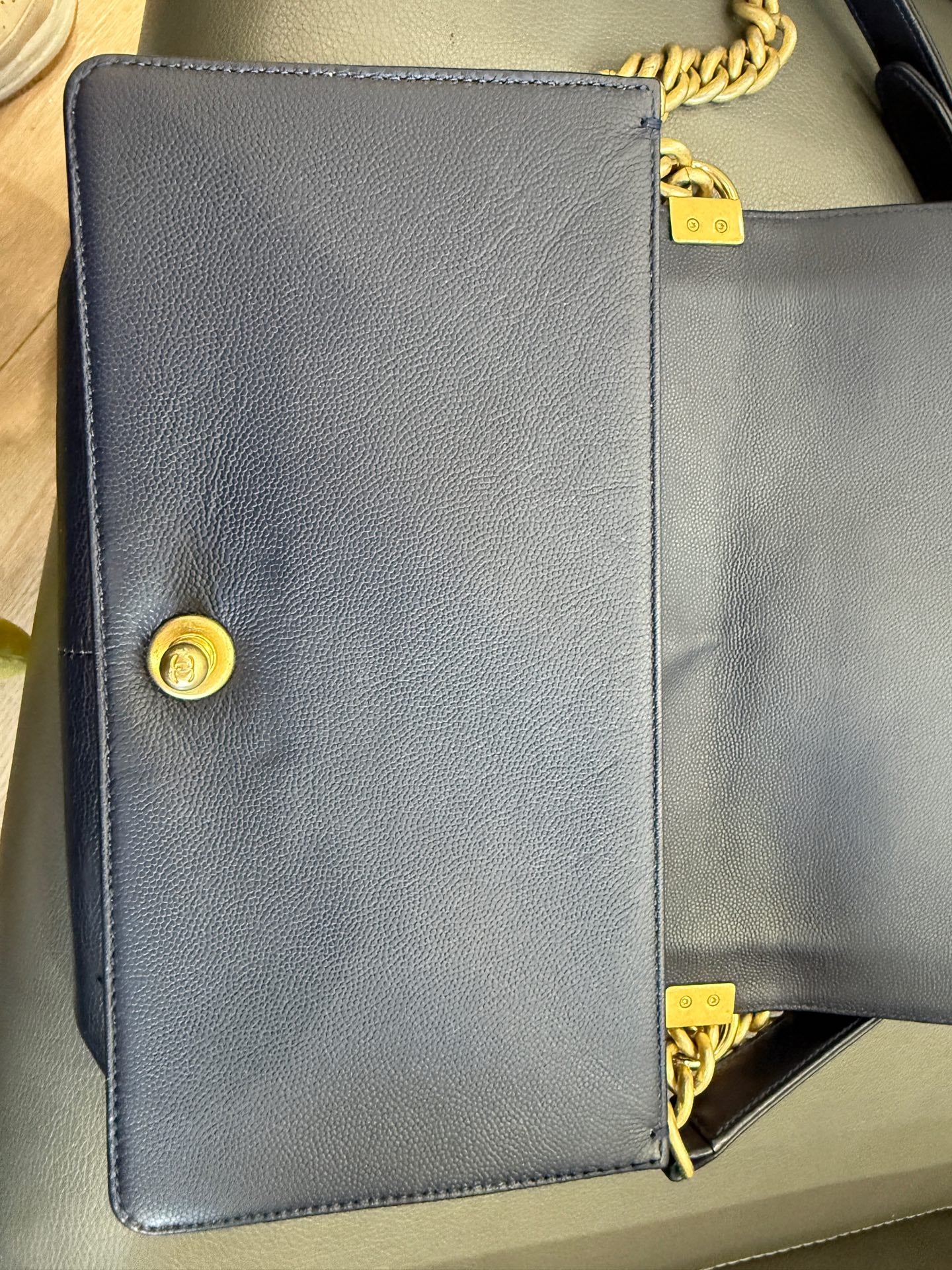 Chanel - Boy - Leather - Navy - (medium)