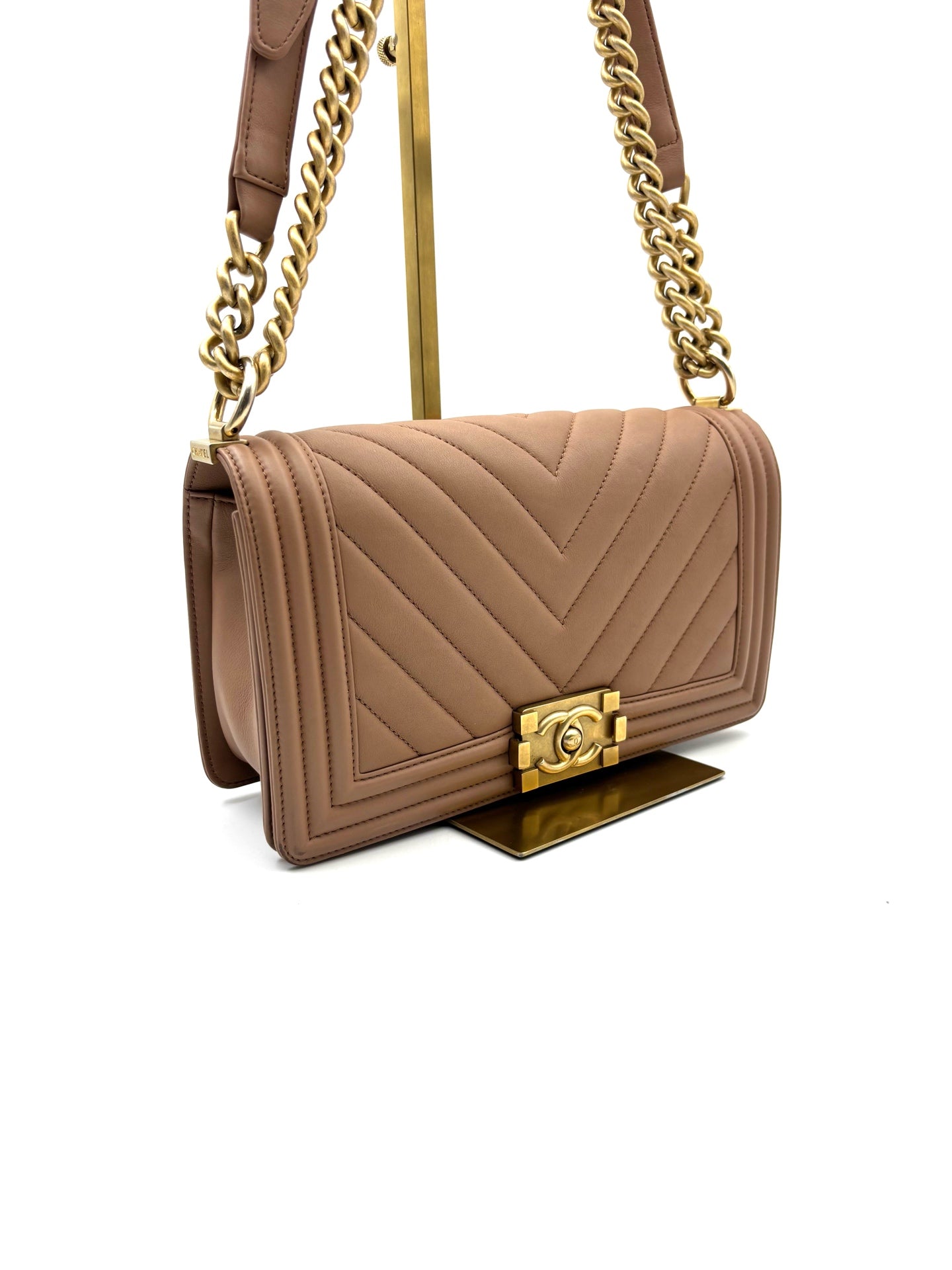 Chanel - Boy - Leather - Pink - (medium)