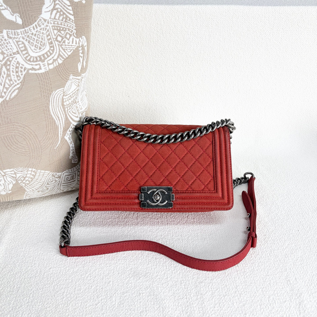 Chanel - Boy - Leather - Red - (medium)