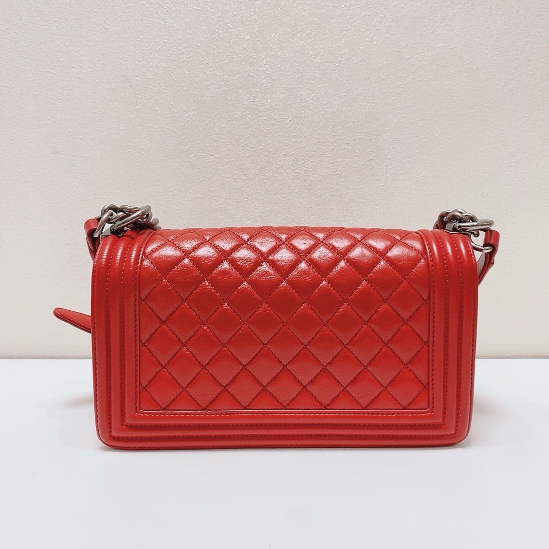 Chanel - Boy - Leather - Red - (medium)