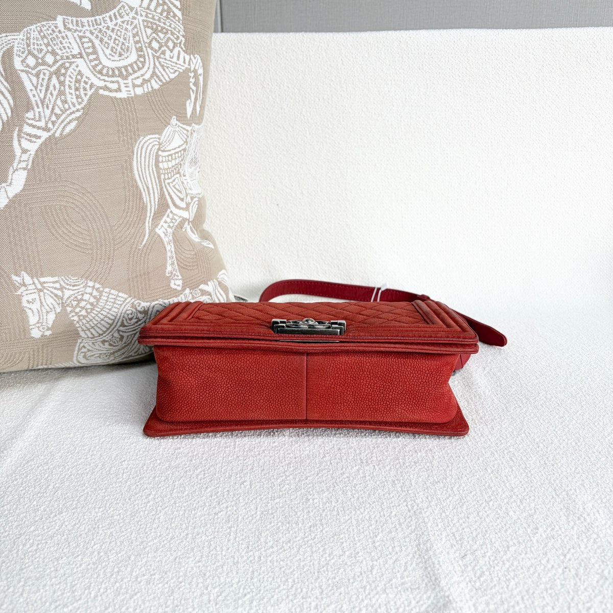 Chanel - Boy - Leather - Red - (medium)