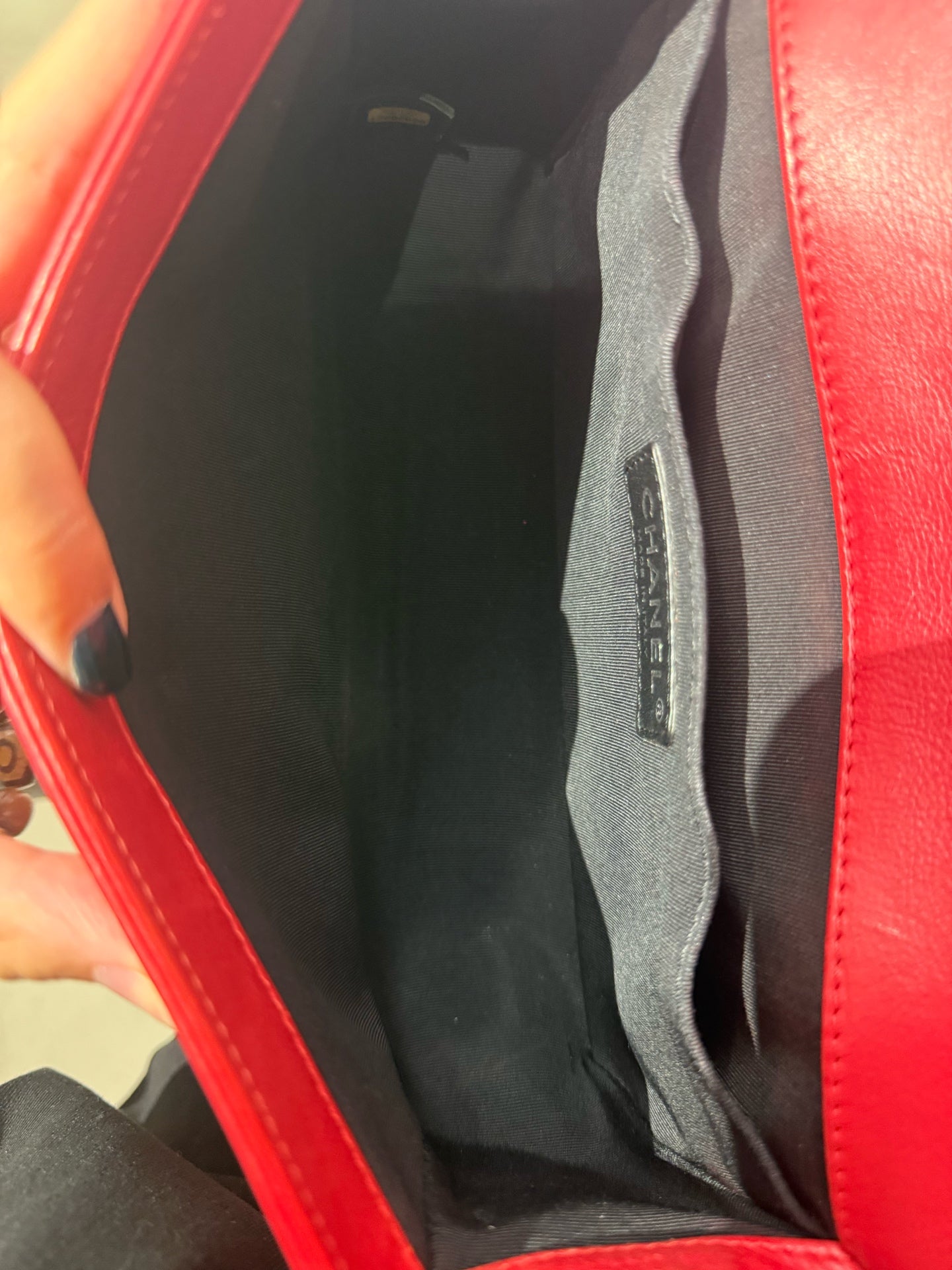 Chanel - Boy - Leather - Red - (medium)