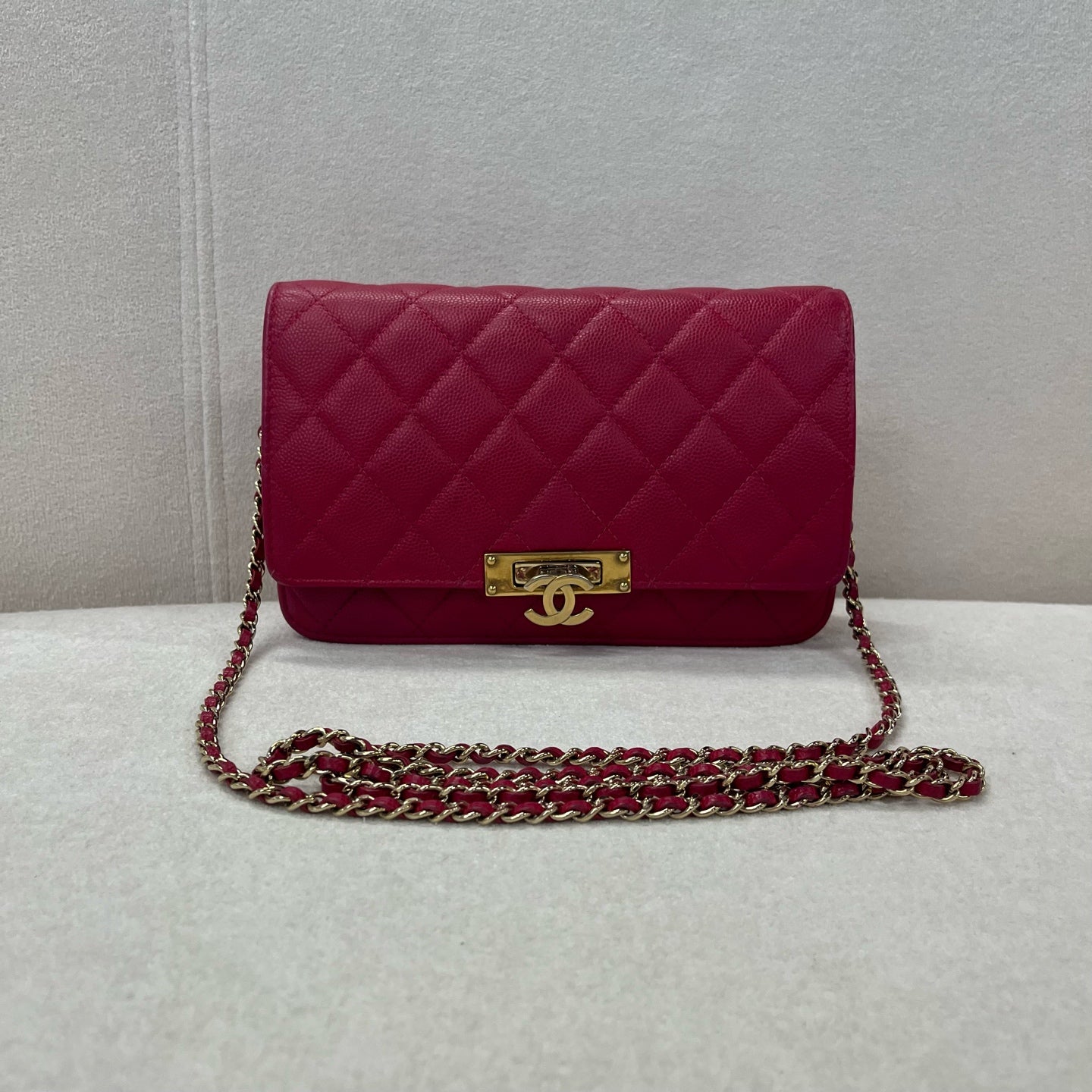 Chanel - Boy - Leather - Red - (mini)