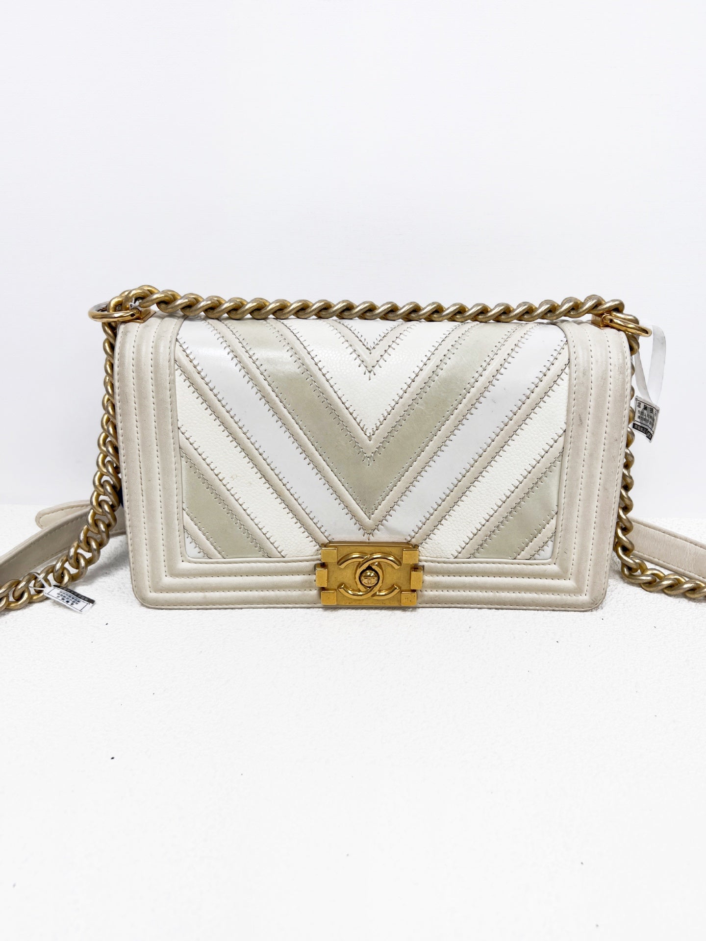 Chanel - Boy - Leather - White - (medium)