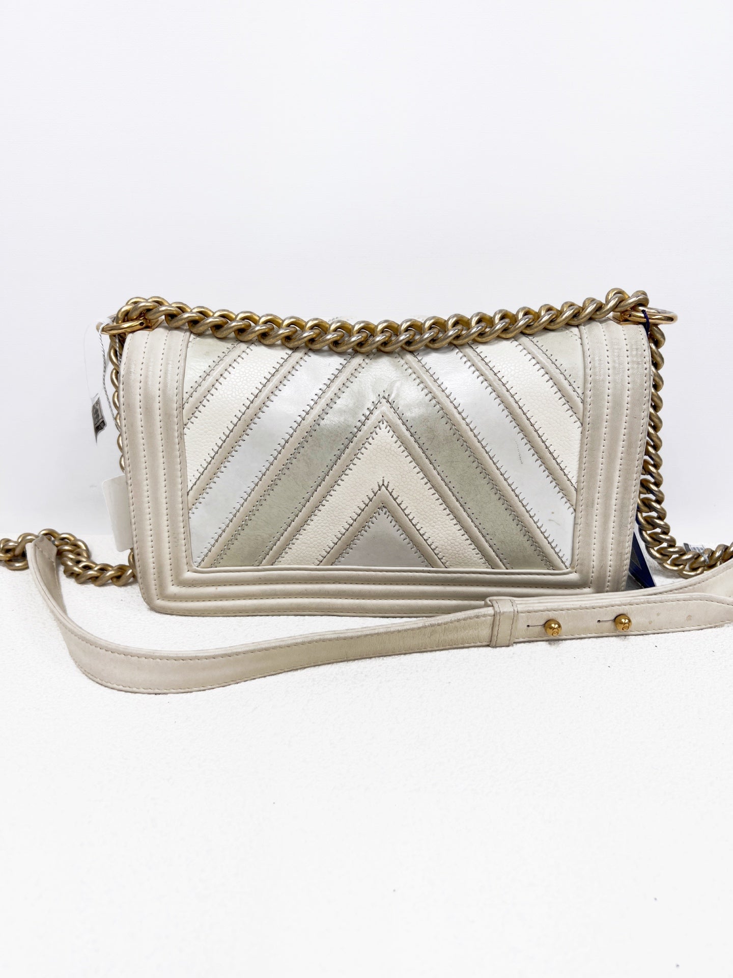 Chanel - Boy - Leather - White - (medium)