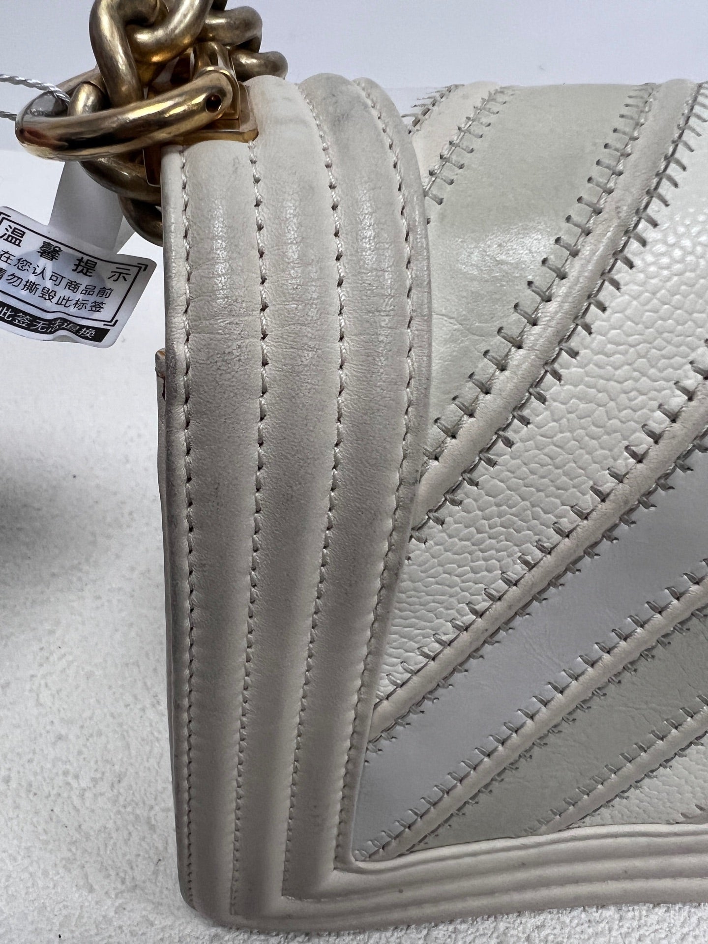 Chanel - Boy - Leather - White - (medium)
