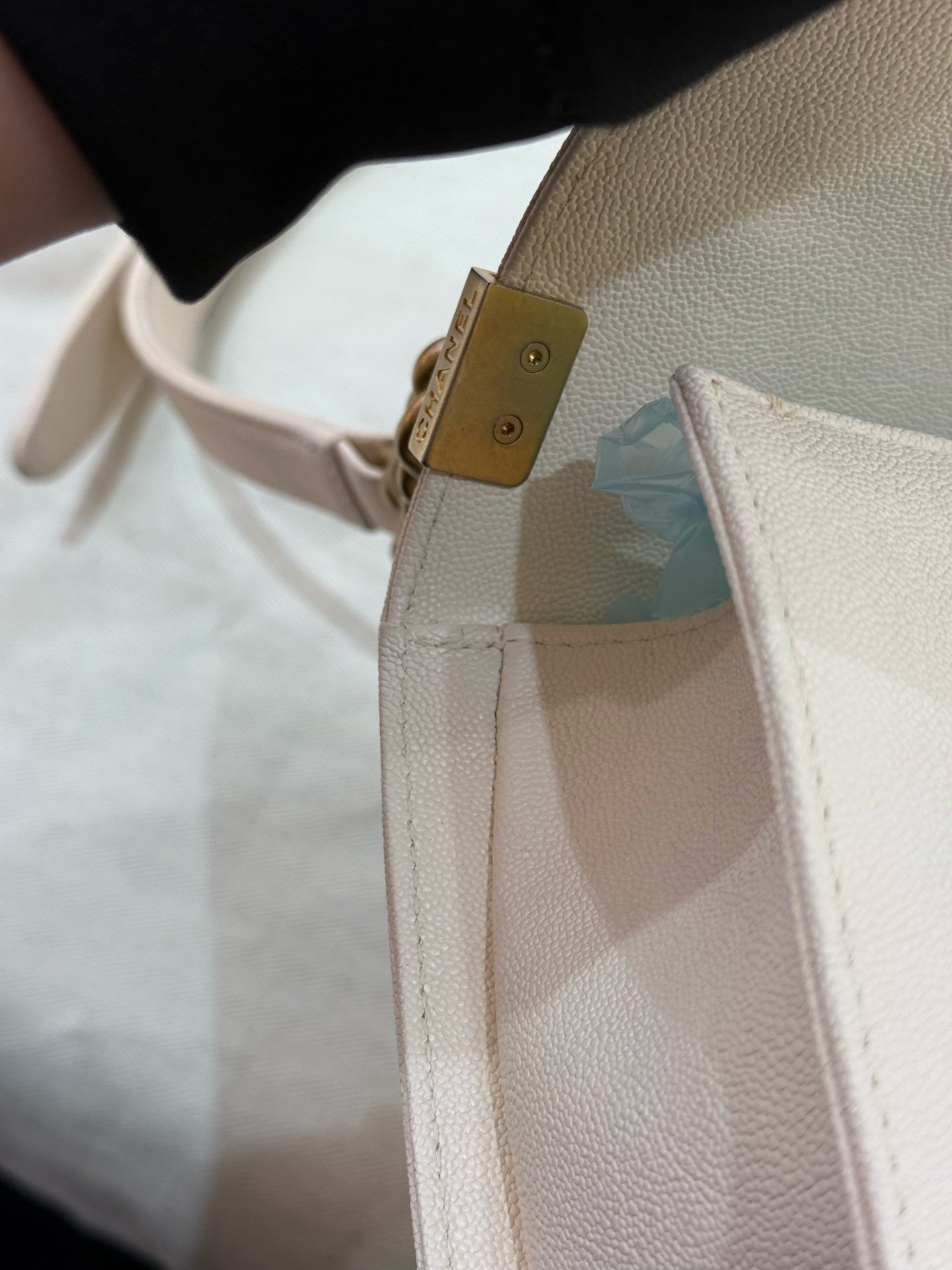Chanel - Boy - Leather - White - (small)