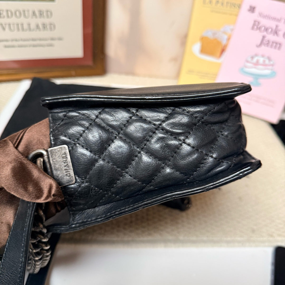 Chanel - Boy Medium - Leather - Black - (medium)