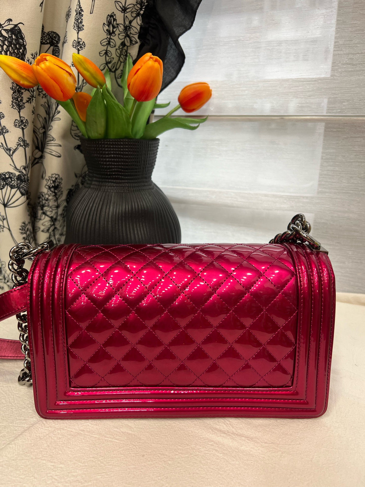 Chanel - Boy Medium - Patent leather - Pink - (medium)