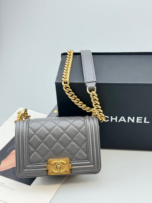 Chanel - Boy Mini - Caviar leather - Grey with Gold-Tone Hardware - (mini)