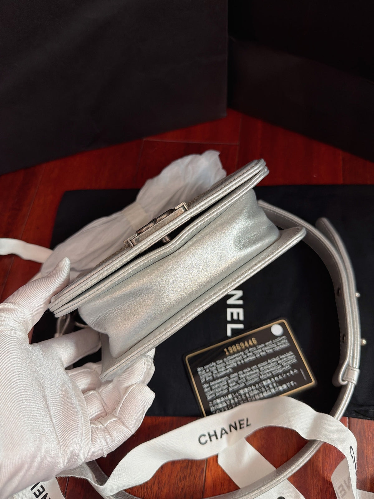 Chanel - Boy Mini - Exotic leathers - Stingray - Silver - (Mini)