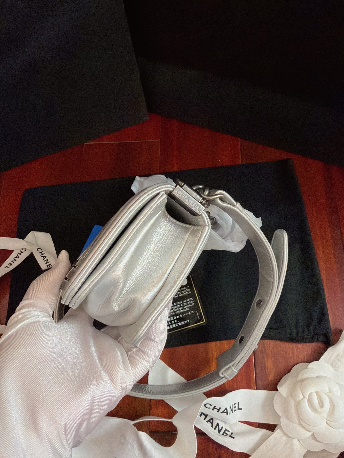 Chanel - Boy Mini - Exotic leathers - Stingray - Silver - (Mini)