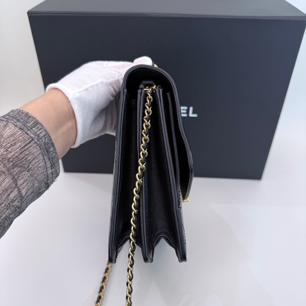 Chanel - Boy - Patent leather - Black