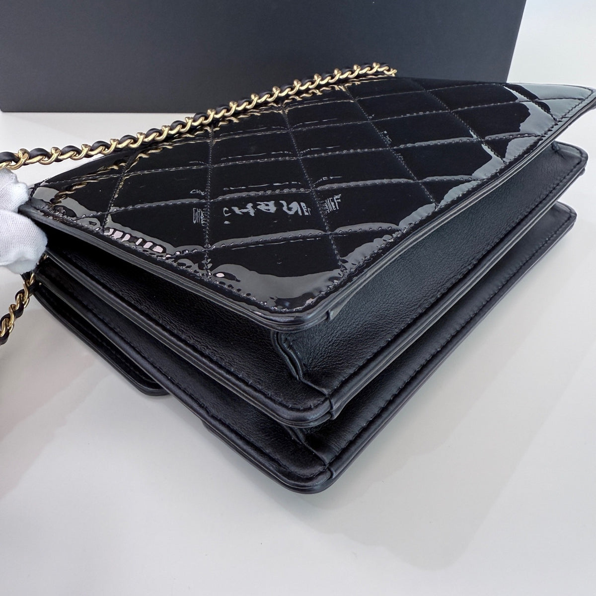 Chanel - Boy - Patent leather - Black