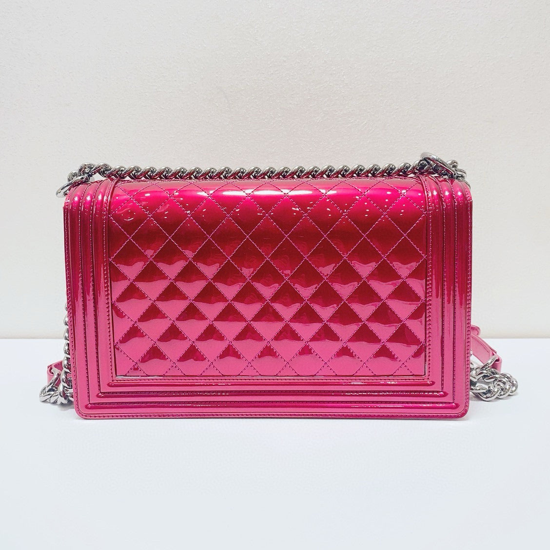 Chanel - Boy - Patent leather - Pink - (medium)