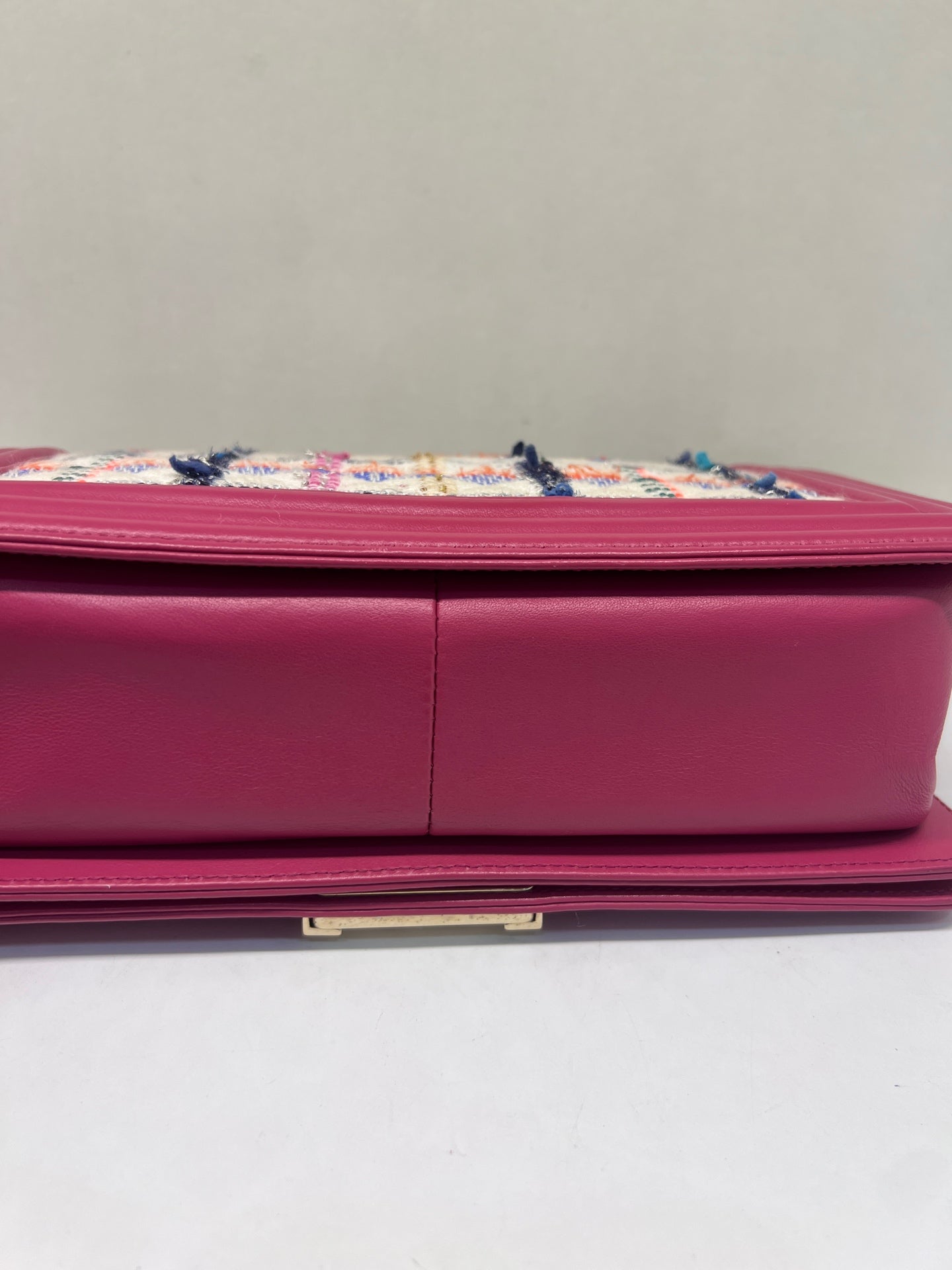 Chanel - Boy - Tweed - Pink - (medium)