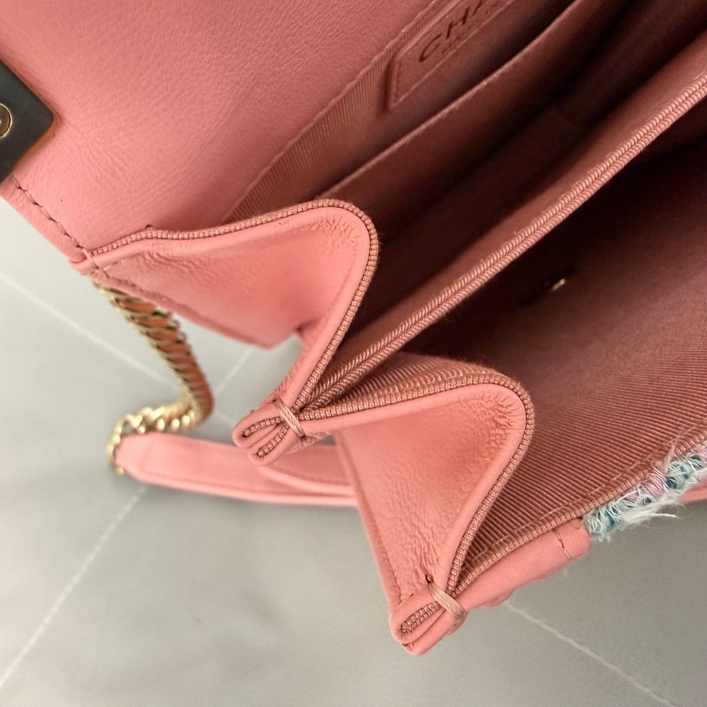 Chanel - Boy - Tweed - Pink - (small)
