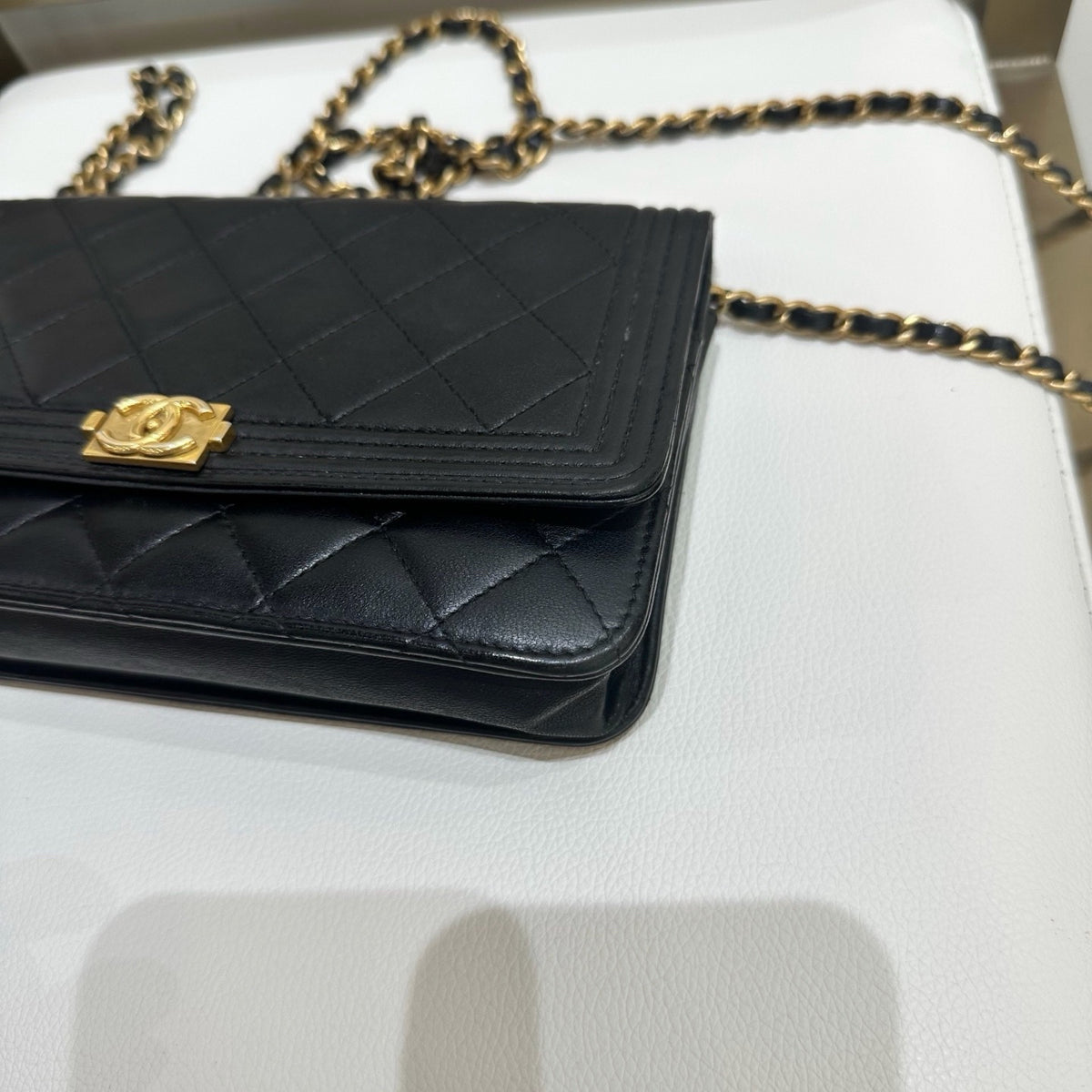 Chanel - Boy Wallet on Chain - Leather - Black - (Small)