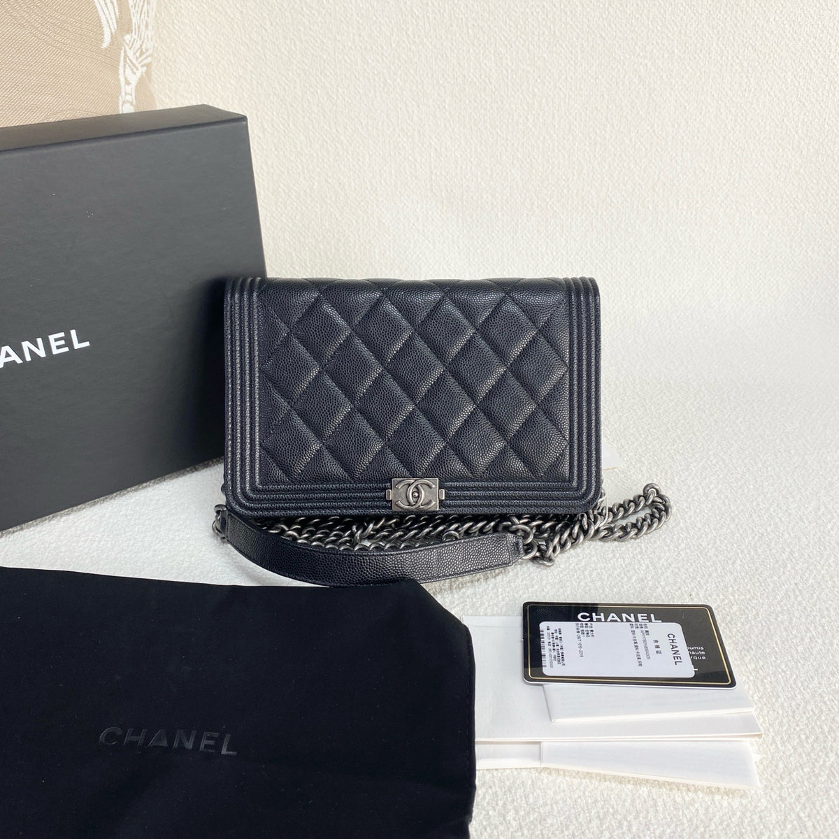 Chanel - Boy WOC - Leather - Black - (mini)