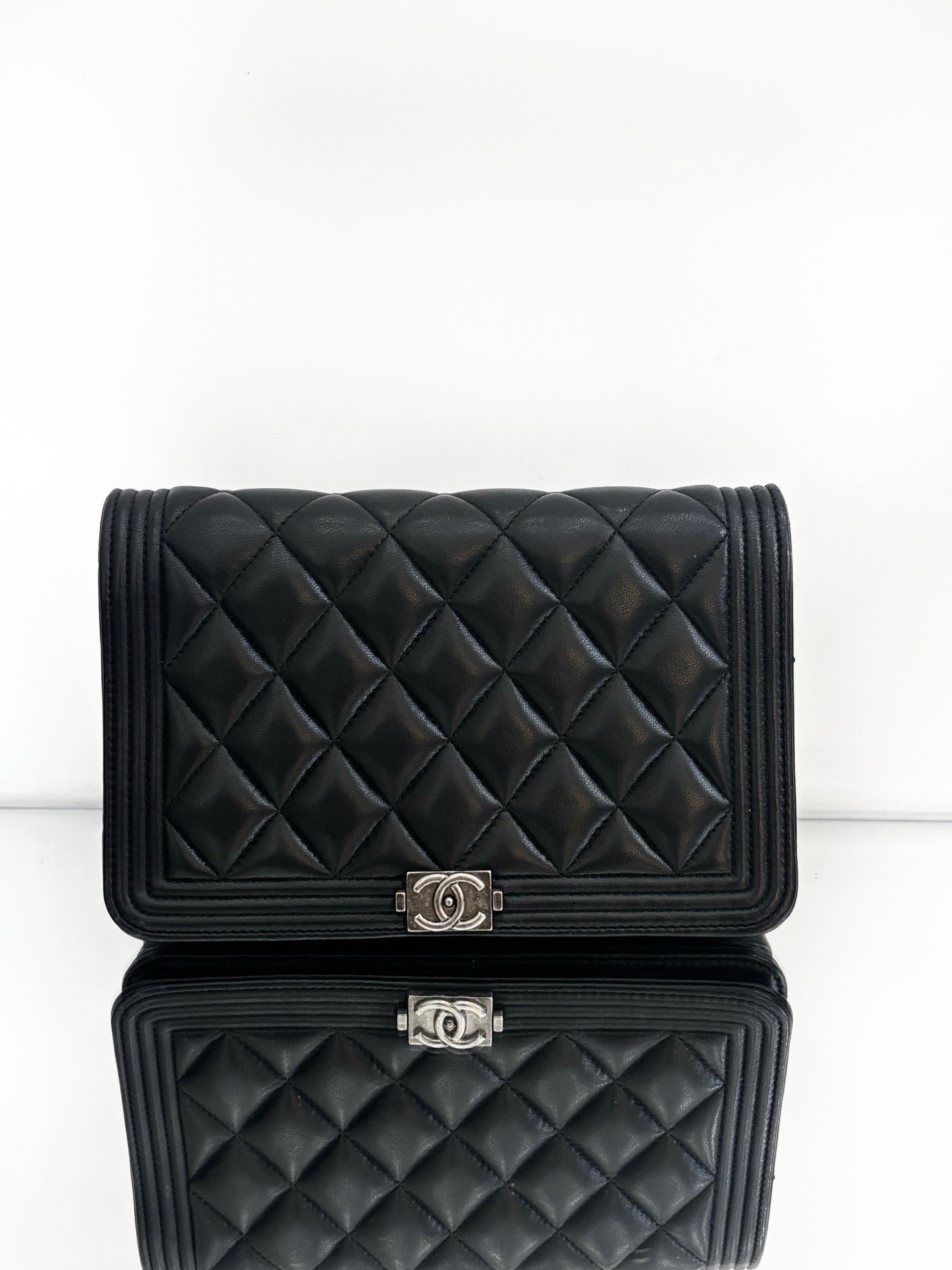 Chanel - Boy WOC (Wallet on Chain) - Lambskin leather - Black - (Mini)