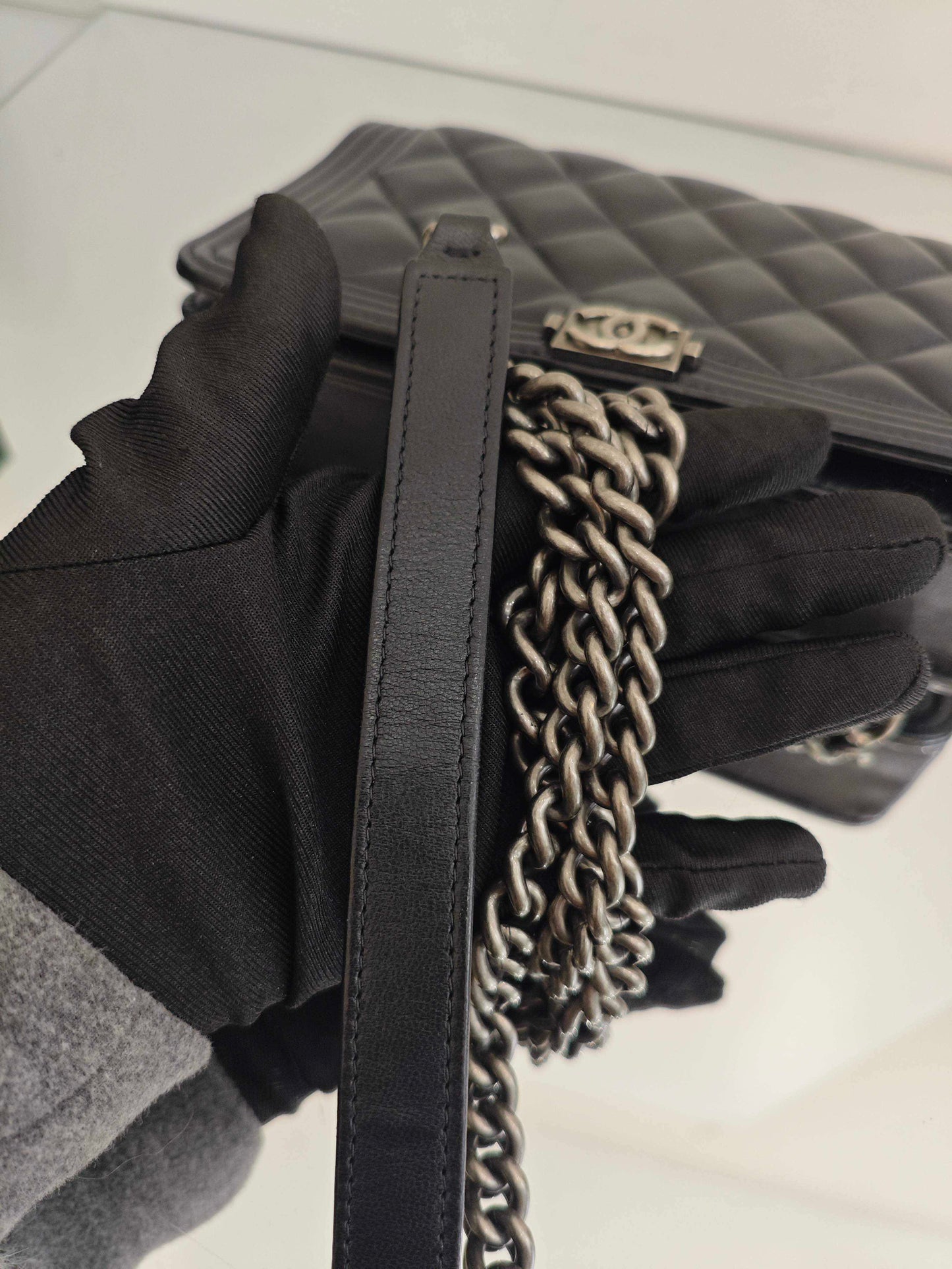 Chanel - Boy WOC (Wallet on Chain) - Lambskin leather - Black - (Mini)
