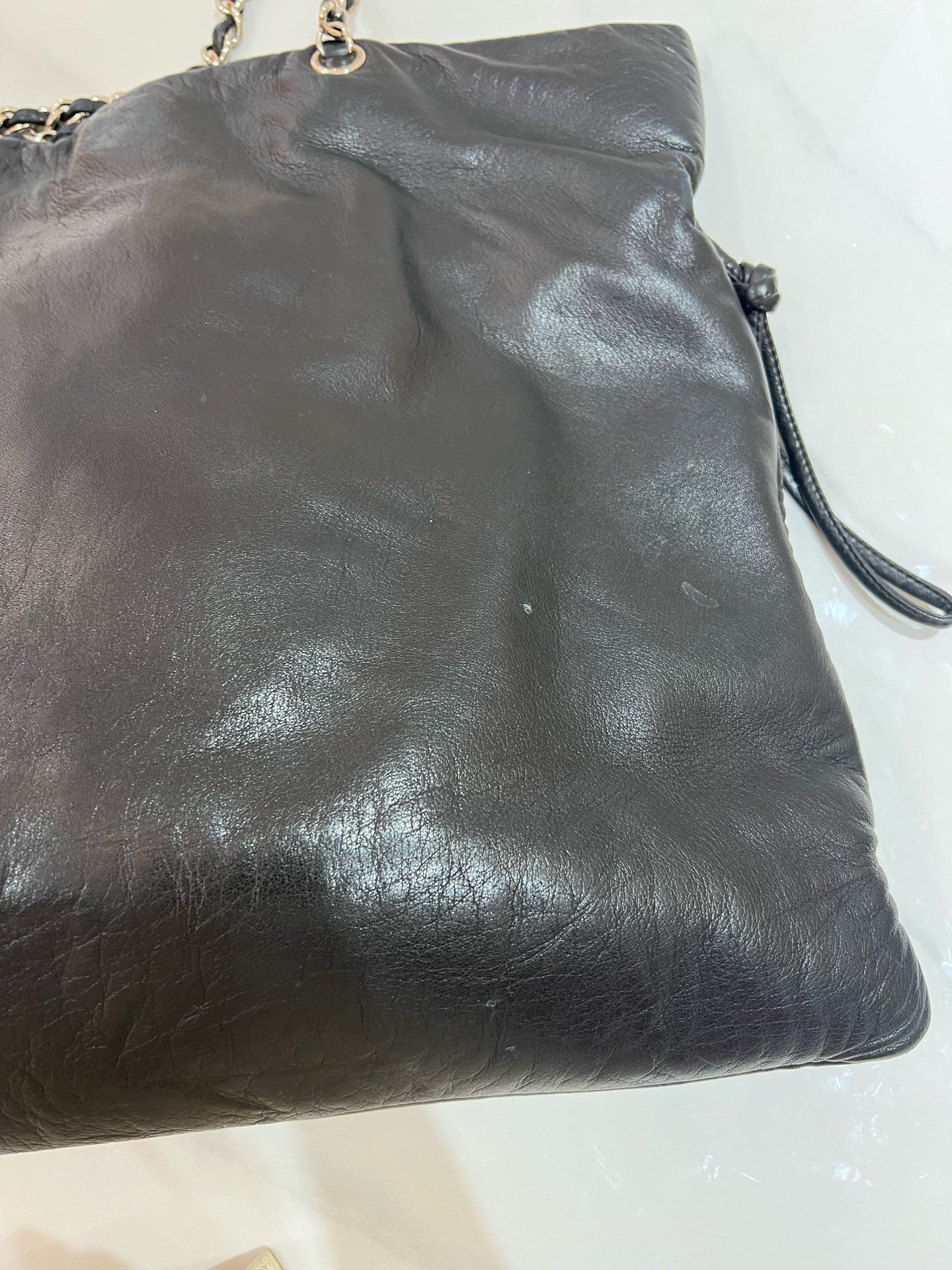 Chanel - Broken Mirror Patchwork Large Logo Tote - Leather - Black - (Large)