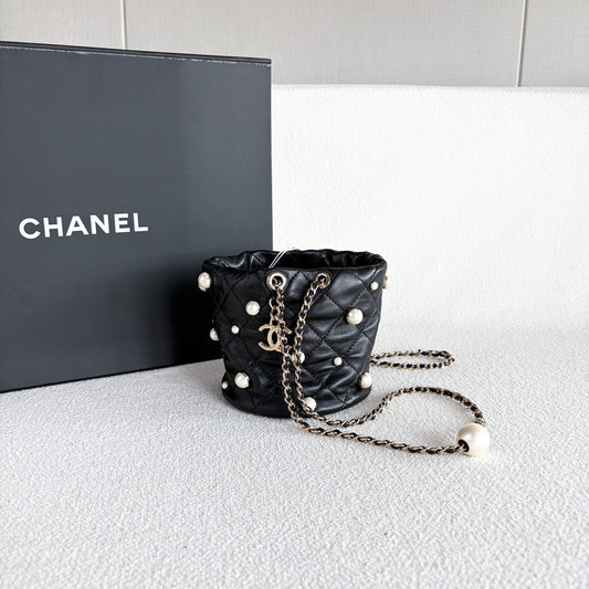 Chanel - Bucket Bag - Leather - Black - (mini)