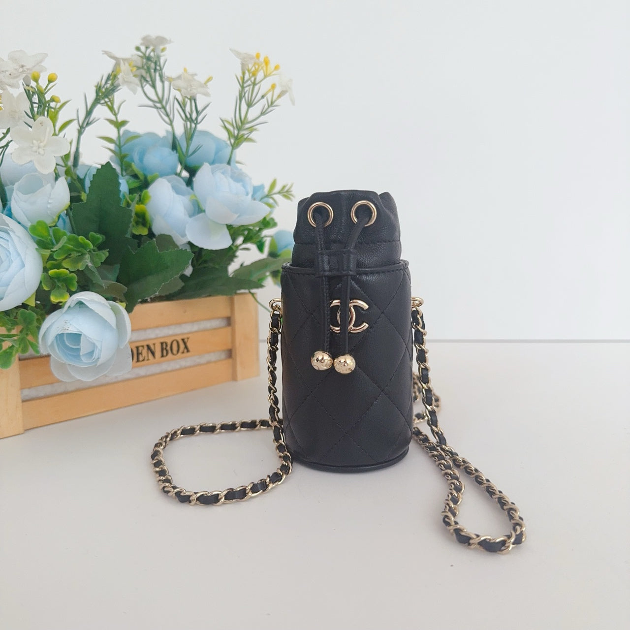 Chanel - Bucket Bag - Leather - Black - (mini)