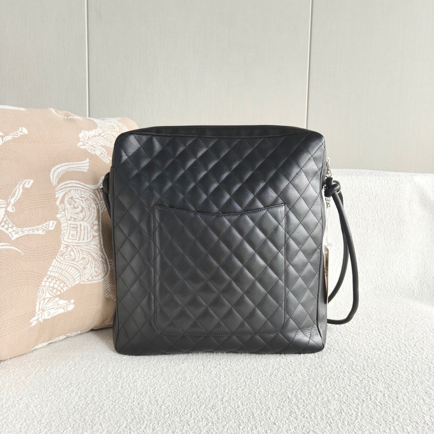 Chanel - Cambon Camera Bag - Cowhide leather - Black - (Large)