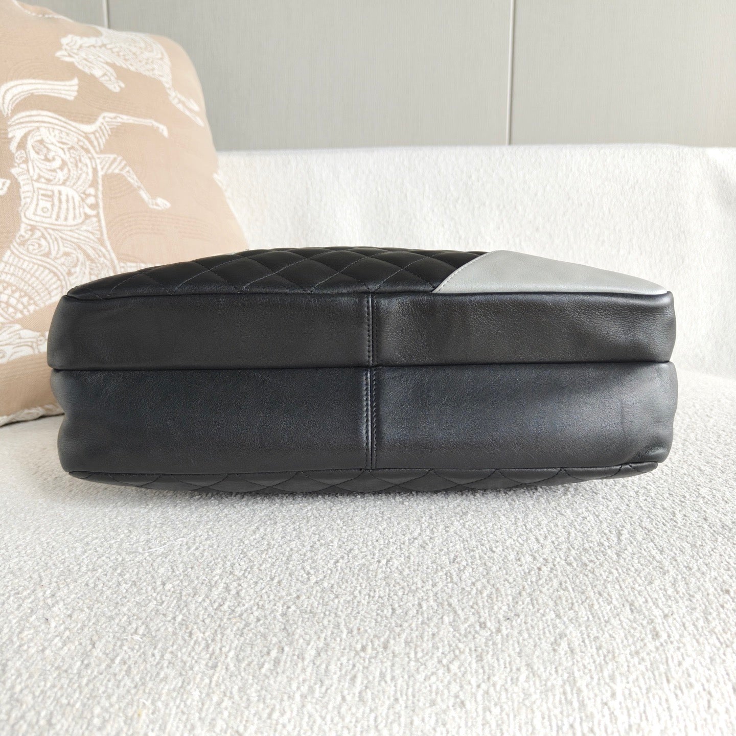 Chanel - Cambon Camera Bag - Cowhide leather - Black - (large)