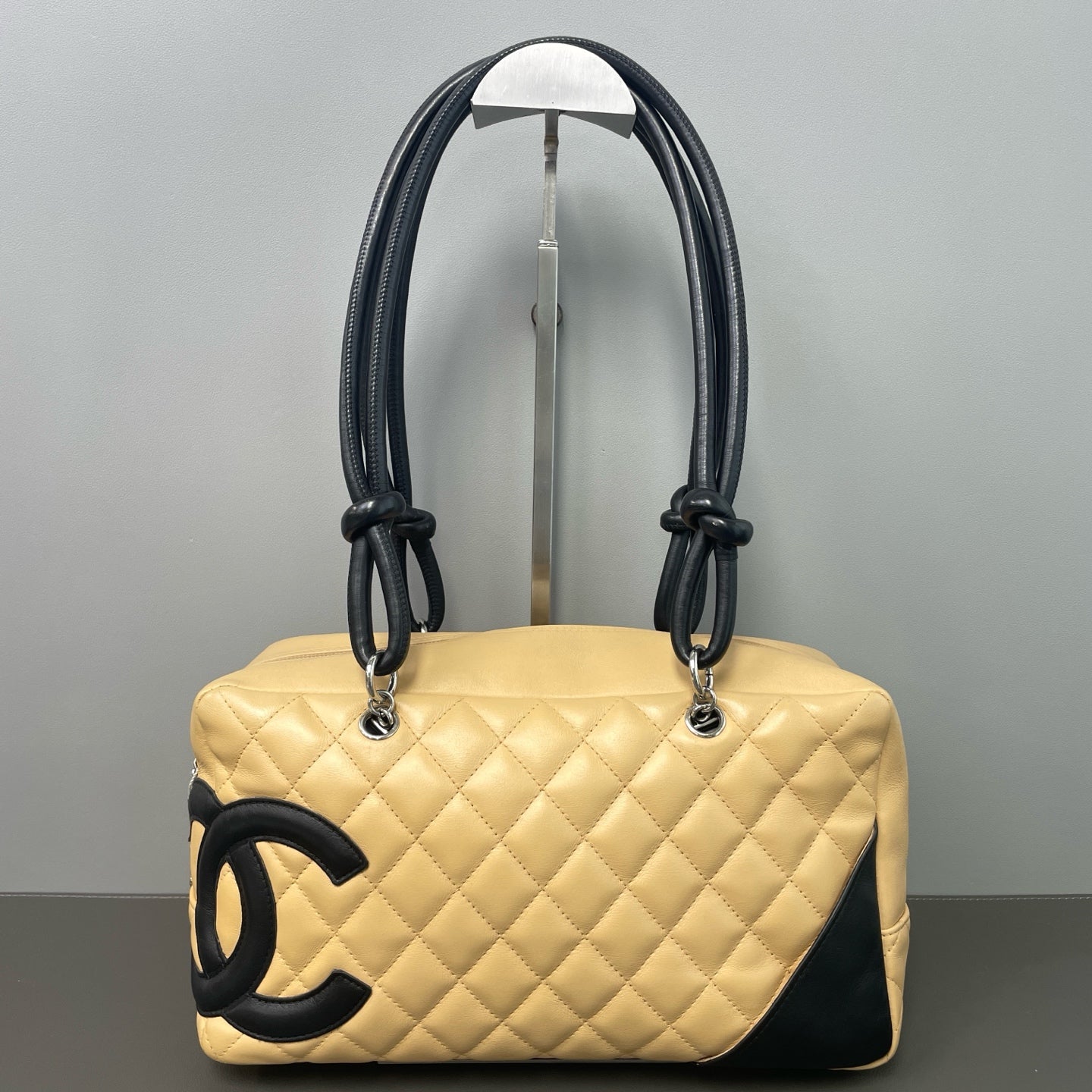 Chanel - Cambon - Leather - Multicolour - (medium)